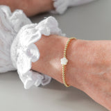 The Petal bracelet (pearl flower bead)