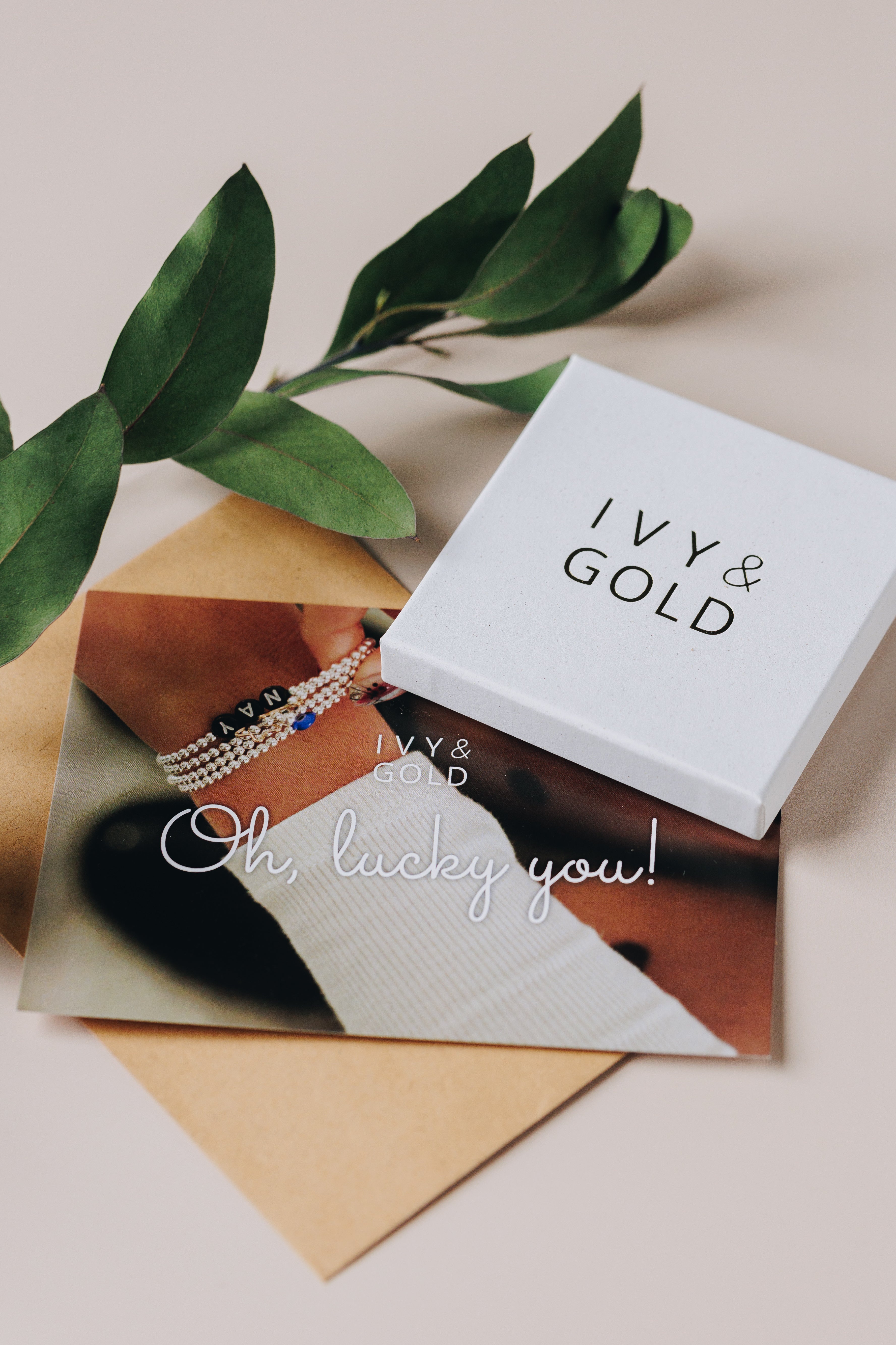 Christmas card Ivy & Gold